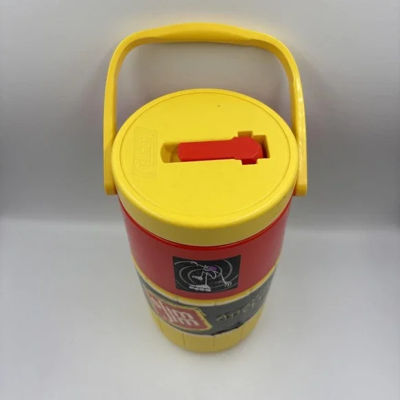 Coleman X Slim Jim Water Bottle 42 Oz Yellow Insulated Jug USA Vintage Skater - Picture 2 of 12